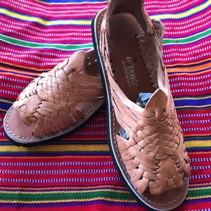 Men’s huaraches /sandals
